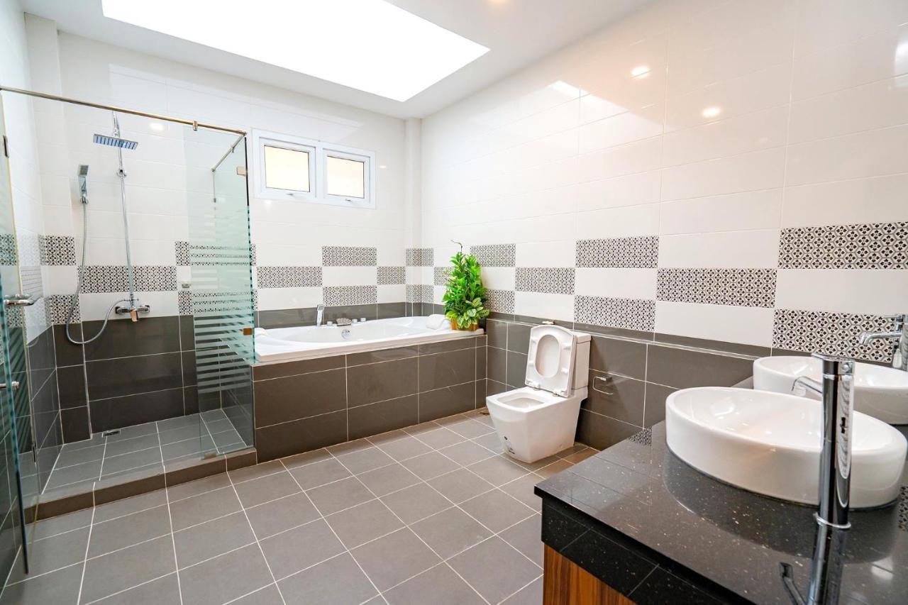 Silverlake Oasis : Pool Villa На Джомтиен Екстериор снимка